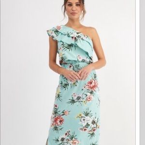 One shoulder maxi dress